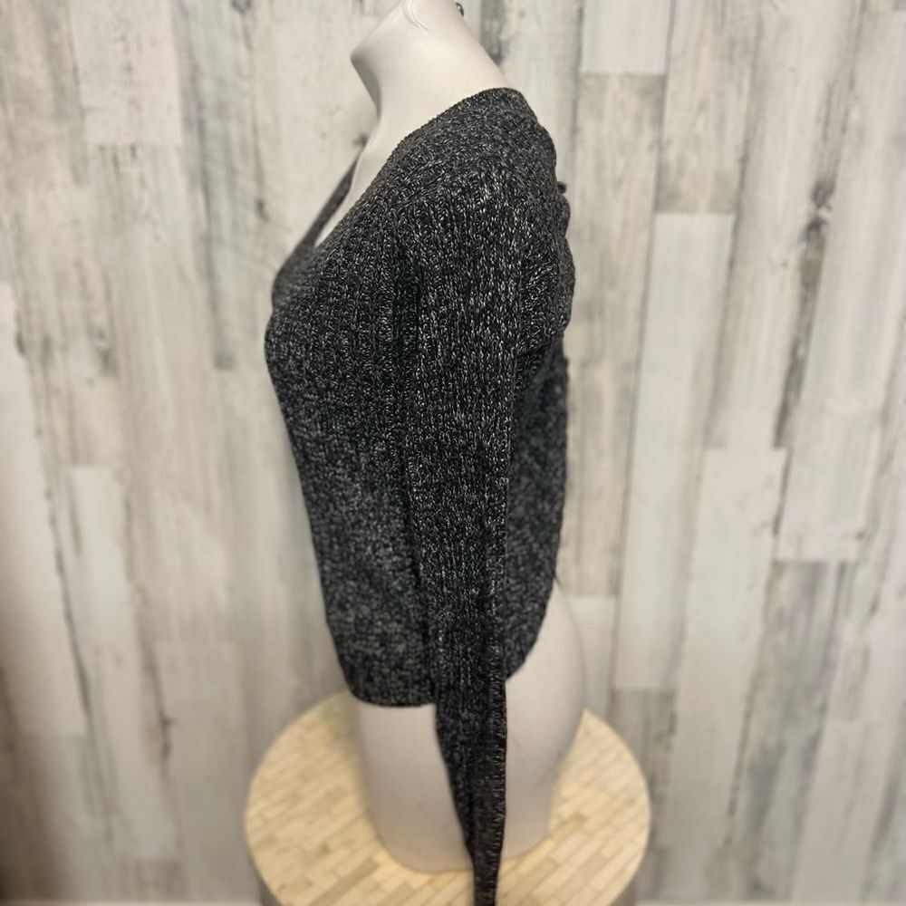 Sweater - Picture 3 of 7